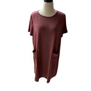 NWT Heathered Burgundy Short Sleeve Swing Dress Size M